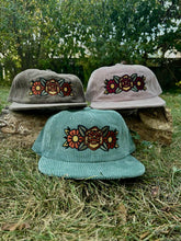 Load image into Gallery viewer, Roses Corduroy hat
